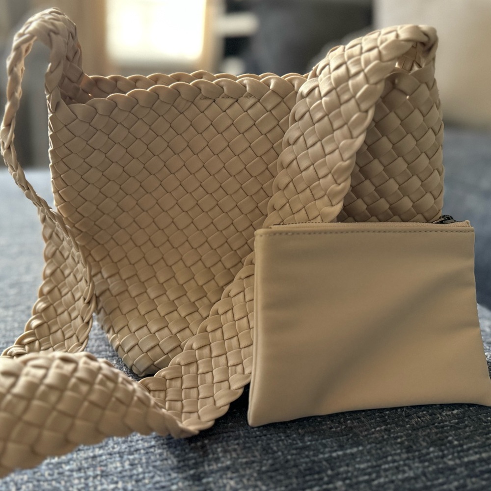 Naghedi Laguna Bag with Removable Change Purse Insert in Ecru Woven Bag - Picture 4 of 12